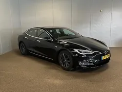 Zwart Gebruikt 2018 Tesla Model S Sedan | € 26.700 (Eerlijke prijs)