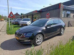 Zwart Gebruikt 2019 Skoda Octavia Business Line Stationwagen | € 16.350 (Eerlijke prijs)