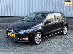 Zwart Gebruikt 2014 VW Polo Comfortline Hatchback | € 6.495 (Eerlijke prijs)