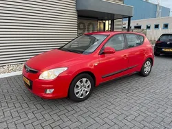 Rood Gebruikt 2008 Hyundai i30 Dynamiq Hatchback | € 3.250 (Eerlijke prijs)