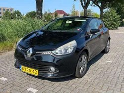 Zwart Gebruikt 2014 Renault Clio IV Hatchback | € 3.500 (Goede deal)
