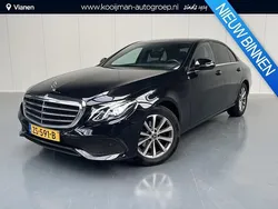 Obsidian black metallic finish (197u) (zwart metallic) Gebruikt 2019 Mercedes E200 Business Sedan | € 24.950 (Goede deal)