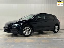 Zwart Gebruikt 2020 VW Golf VII Business Hatchback | € 21.900 (Eerlijke prijs)