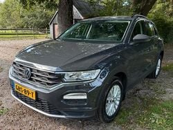 Grijs Gebruikt 2021 VW T-Roc Style SUV | € 19.750 (Super prijs)