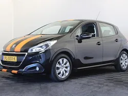 Zwart Gebruikt 2017 Peugeot 208 Hatchback | € 5.999 (Eerlijke prijs)