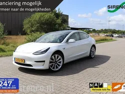 Wit Gebruikt 2019 Tesla Model 3 Standard Range Sedan | € 18.448 (Eerlijke prijs)