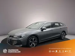 Grijs Nieuw 2025 VW Passat Business Stationwagen | € 46.959 (Super prijs)