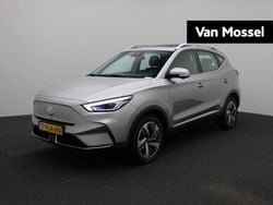 Grijs Gebruikt 2023 MG ZS Luxury SUV | € 20.883 (Eerlijke prijs)