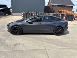 Grijs Gebruikt 2021 Tesla Model 3 Performance Sedan | € 28.950 (Eerlijke prijs)