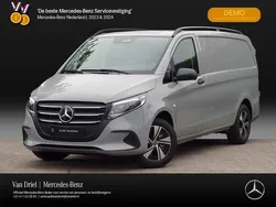 Grijs Gebruikt 2024 Mercedes Vito MPV | € 52.950