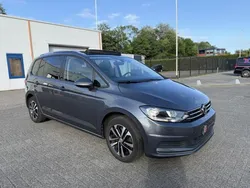 Grijs Gebruikt 2020 VW Touran Highline MPV | € 26.999 (Eerlijke prijs)