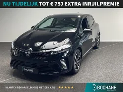 Zwart Gebruikt 2023 Renault Clio V Techno Hatchback | € 19.395 (Eerlijke prijs)