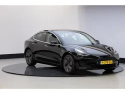 Zwart Gebruikt 2020 Tesla Model 3 Standard Range Sedan | € 22.950 (Eerlijke prijs)