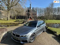 Grijs Gebruikt 2018 BMW 530 M Sport Stationwagen | € 29.944 (Eerlijke prijs)