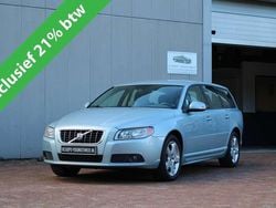 Blauw Gebruikt 2008 Volvo V70 Momentum Stationwagen | € 12.950