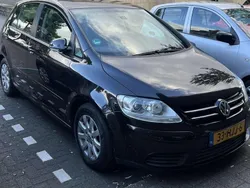 Zwart Gebruikt 2009 VW Golf Plus Comfortline MPV | € 4.750 (Eerlijke prijs)