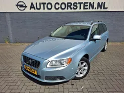 Blauw Gebruikt 2008 Volvo V70 Summum Stationwagen | € 2.240 (Duur)