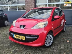 Rood Gebruikt 2006 Peugeot 107 Hatchback | € 1.995 (Eerlijke prijs)