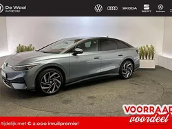Blauw Nieuw 2025 VW ID.7 Pro Sedan | € 55.995