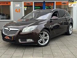 Bruin Gebruikt 2012 Opel Insignia Cosmo Stationwagen | € 3.950 (Eerlijke prijs)