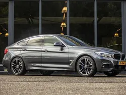 Grijs Gebruikt 2017 BMW 340 Executive Hatchback | € 21.950