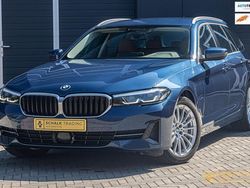 Blauw Gebruikt 2020 BMW 530e Executive Stationwagen | € 31.950 (Goede deal)