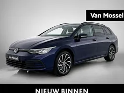 Blauw Gebruikt 2021 VW Golf VIII Business Stationwagen | € 24.900 (Eerlijke prijs)