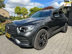 Grijs Gebruikt 2022 Mercedes GLC300e AMG SUV | € 39.900 (Super prijs)