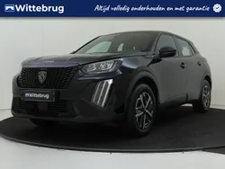 Zwart Gebruikt 2024 Peugeot e-2008 Active SUV | € 25.925 (Goede deal)