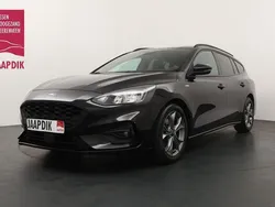 Zwart Gebruikt 2020 Ford Focus ST-Line X Stationwagen | € 16.899 (Goede deal)