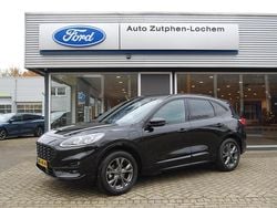 Zwart Gebruikt 2022 Ford Kuga ST-Line SUV | € 27.440 (Eerlijke prijs)
