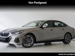 Beige Gebruikt 2024 BMW 520 M Sport Sedan | € 78.995