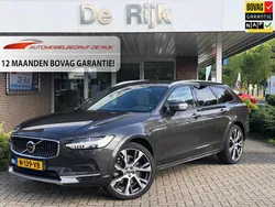 Grijs Gebruikt 2022 Volvo V90 CC Pro Stationwagen | € 46.950 (Eerlijke prijs)