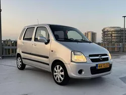 Grijs Gebruikt 2006 Opel Agila MPV | € 1.299 (Eerlijke prijs)