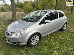 Grijs Gebruikt 2008 Opel Corsa Enjoy Hatchback | € 3.250 (Iets duurder)