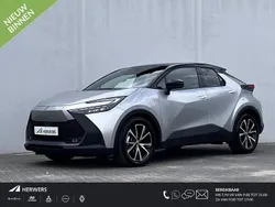 Dark grey metallic / night time black metalic (grijs metallic) Gebruikt 2024 Toyota C-HR Business Edition SUV | € 32.985 (Goede deal)