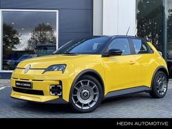 Geel Gebruikt 2025 Renault R5 Evolution Hatchback | € 24.895 (Eerlijke prijs)