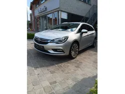 Grijs Gebruikt 2016 Opel Astra Elegance Stationwagen | € 14.850 (Goede deal)