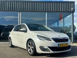Wit Gebruikt 2013 Peugeot 308 Active Hatchback | € 3.950 (Iets duurder)