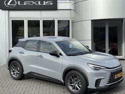 Grijs Gebruikt 2025 Lexus LBX SUV | € 34.900 (Goede deal)