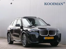 Zwart Gebruikt 2025 BMW iX1 M Sport SUV | € 48.650 (Super prijs)