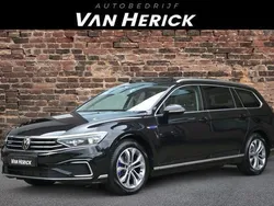 Zwart Gebruikt 2021 VW Passat Business Stationwagen | € 23.445 (Goede deal)
