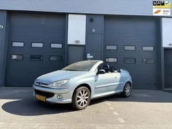 Grijs Gebruikt 2004 Peugeot 206 CC Cabriolet | € 995 (Super prijs)