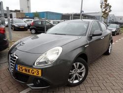 Grijs Gebruikt 2010 Alfa Romeo Giulietta Distinctive Hatchback | € 4.249 (Goede deal)