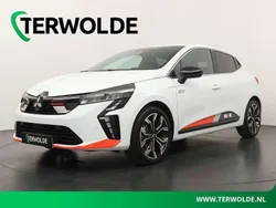 Wit Nieuw 2025 Mitsubishi Colt Intense+ Hatchback | € 28.235 (Eerlijke prijs)