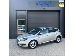 Grijs Gebruikt 2018 Ford Focus Titanium Hatchback | € 4.950 (Super prijs)