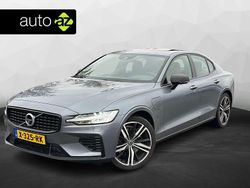Grijs Gebruikt 2020 Volvo S60 R-Design Sedan | € 32.900 (Eerlijke prijs)