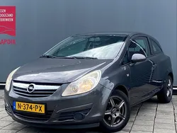 Grijs Gebruikt 2010 Opel Corsa Selection Hatchback | € 3.444 (Eerlijke prijs)