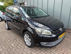Zwart Gebruikt 2011 VW Touran Trendline MPV | € 6.750 (Eerlijke prijs)