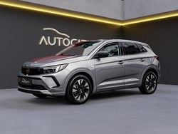 Grijs, metallic lak Gebruikt 2023 Opel Grandland X Elegance SUV | € 22.950 (Goede deal)
